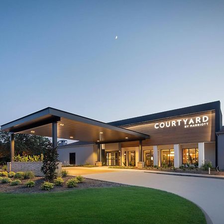 Courtyard Dallas Addison Midway Экстерьер фото
