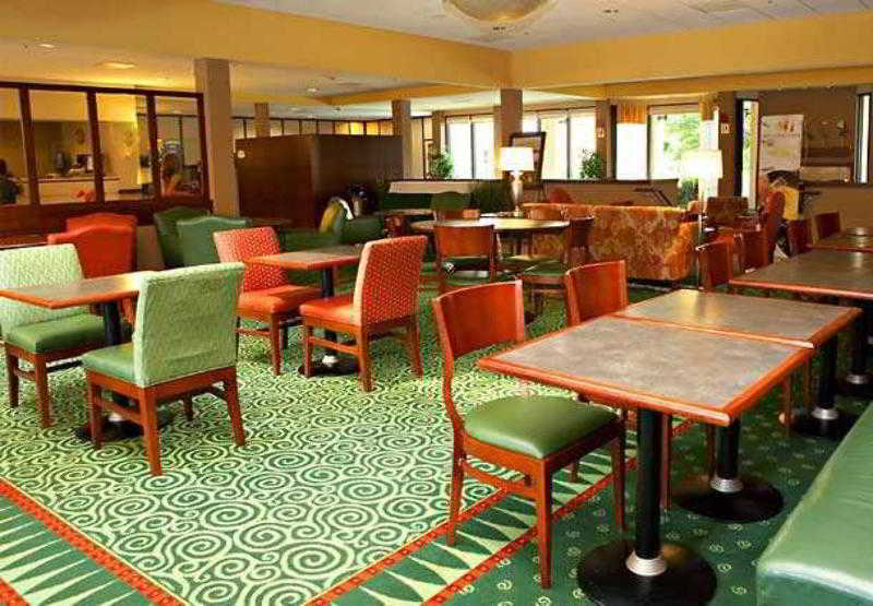 Courtyard Dallas Addison Midway Экстерьер фото