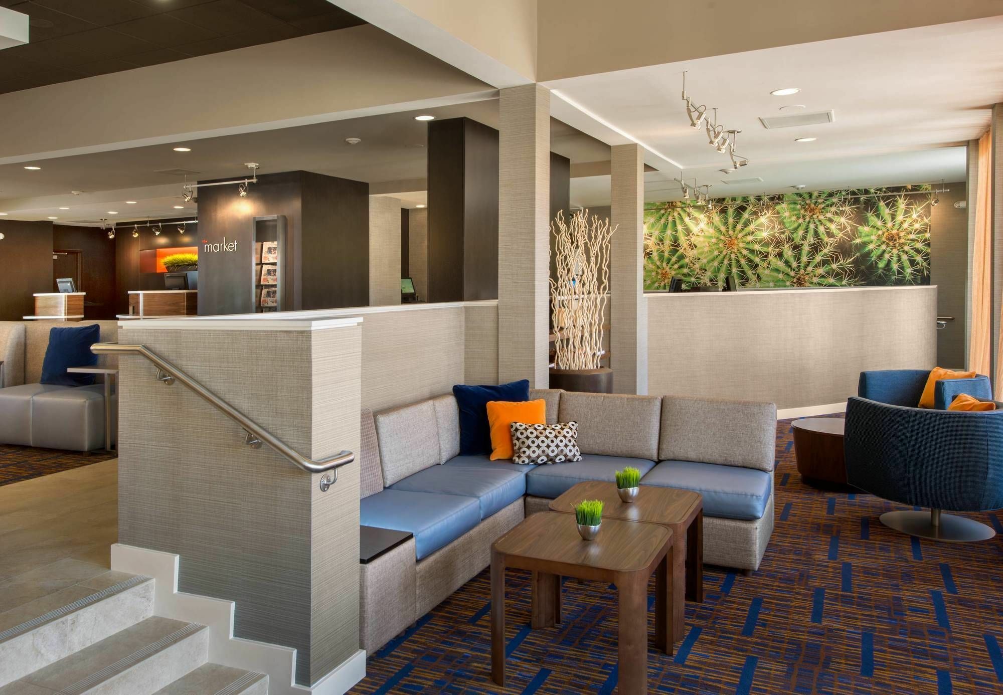 Courtyard Dallas Addison Midway Экстерьер фото